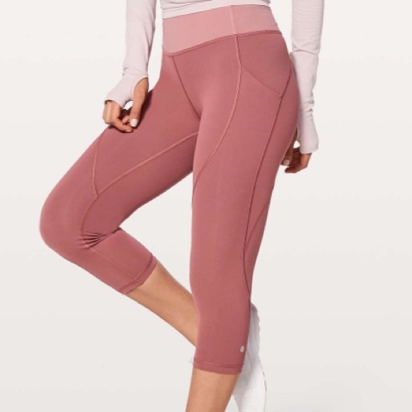 Lululemon 6 Free to be moved bra Quicksand - Picture 8 of 8